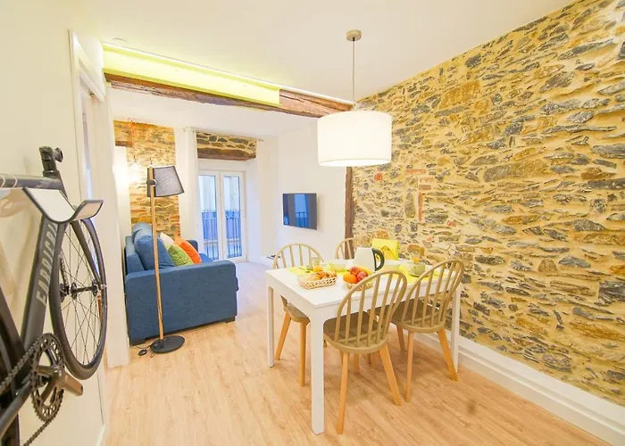 Ardigales Casco Antiguo קסטרו אורדיאלס